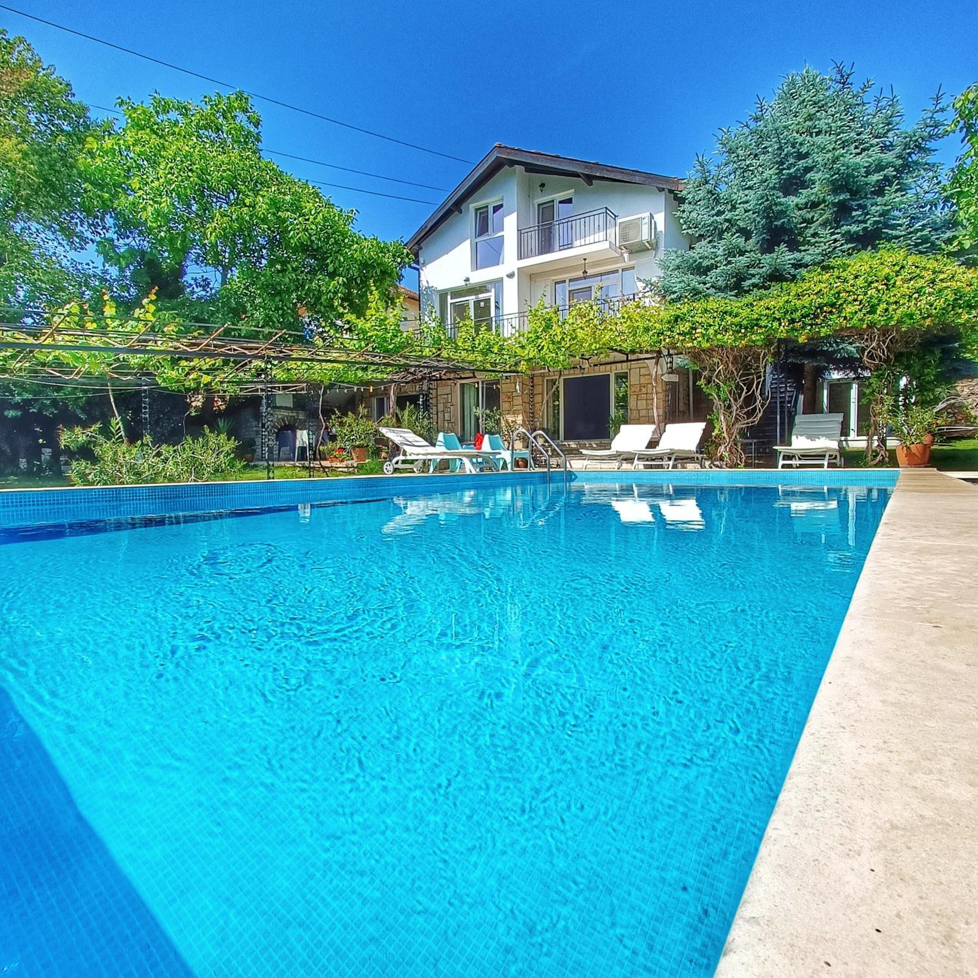 Villa Regina Serafina Balcsik Kültér fotó