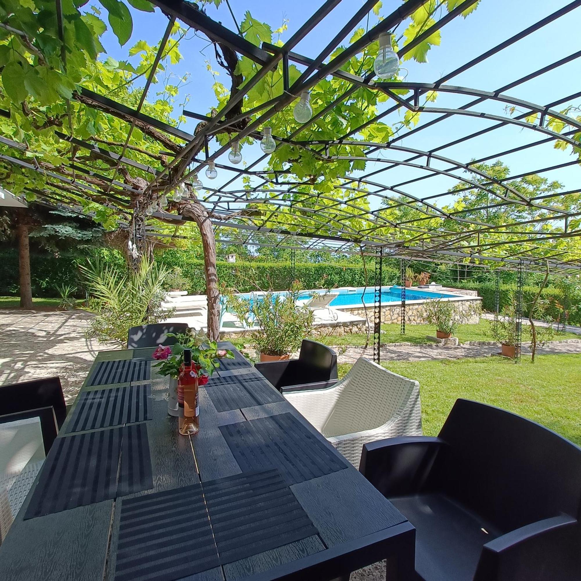 Villa Regina Serafina Balcsik Kültér fotó