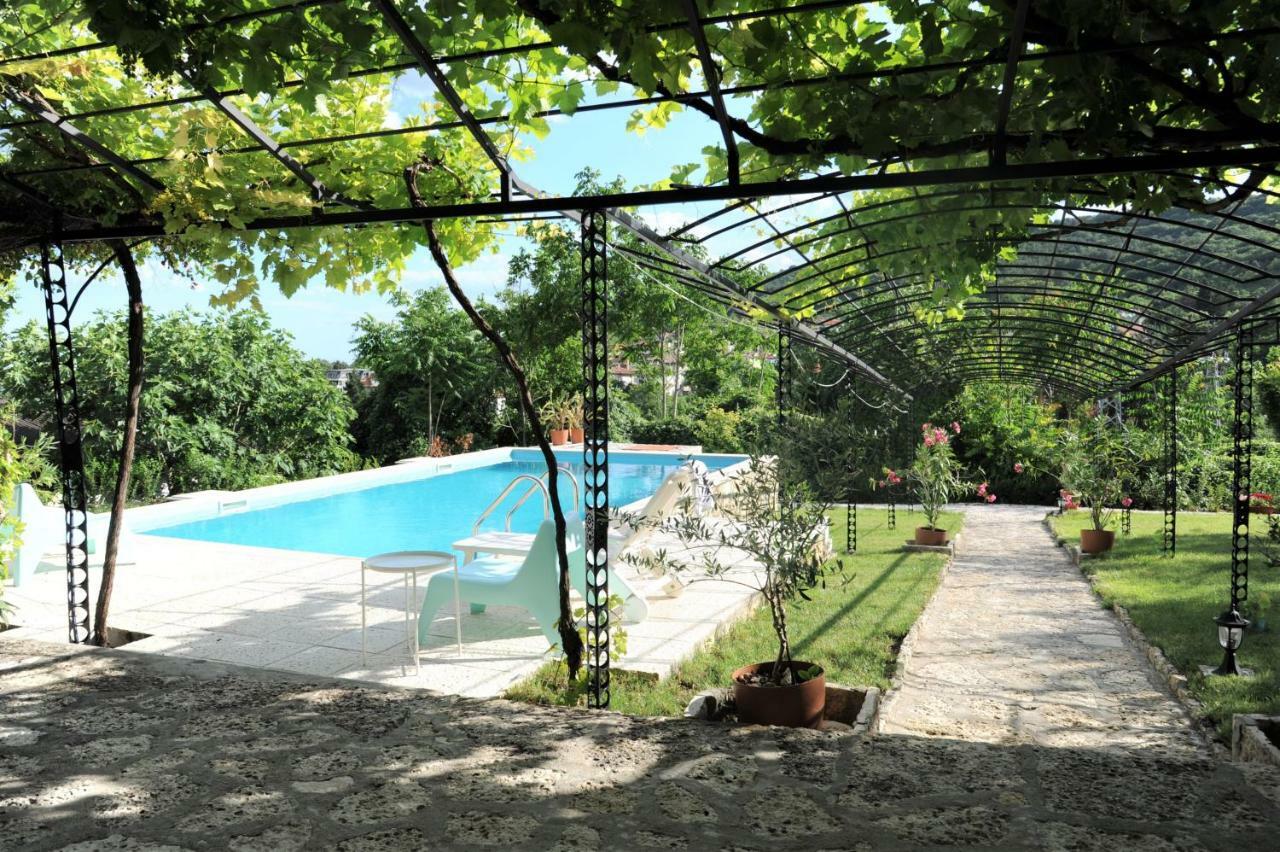 Villa Regina Serafina Balcsik Kültér fotó